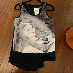 Disney sequence Sleeping Beauty tank w/free wristlet